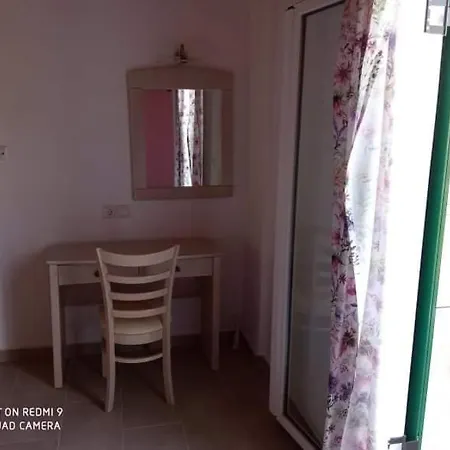 Apartment Agios Gerasimos Lourdata (Kefalonia)