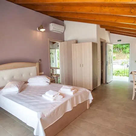 Agios Gerasimos Lourdata (Kefalonia)