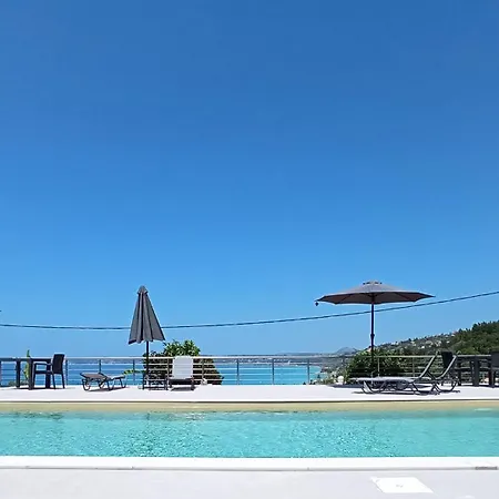 Agios Gerasimos * Lourdata (Kefalonia)